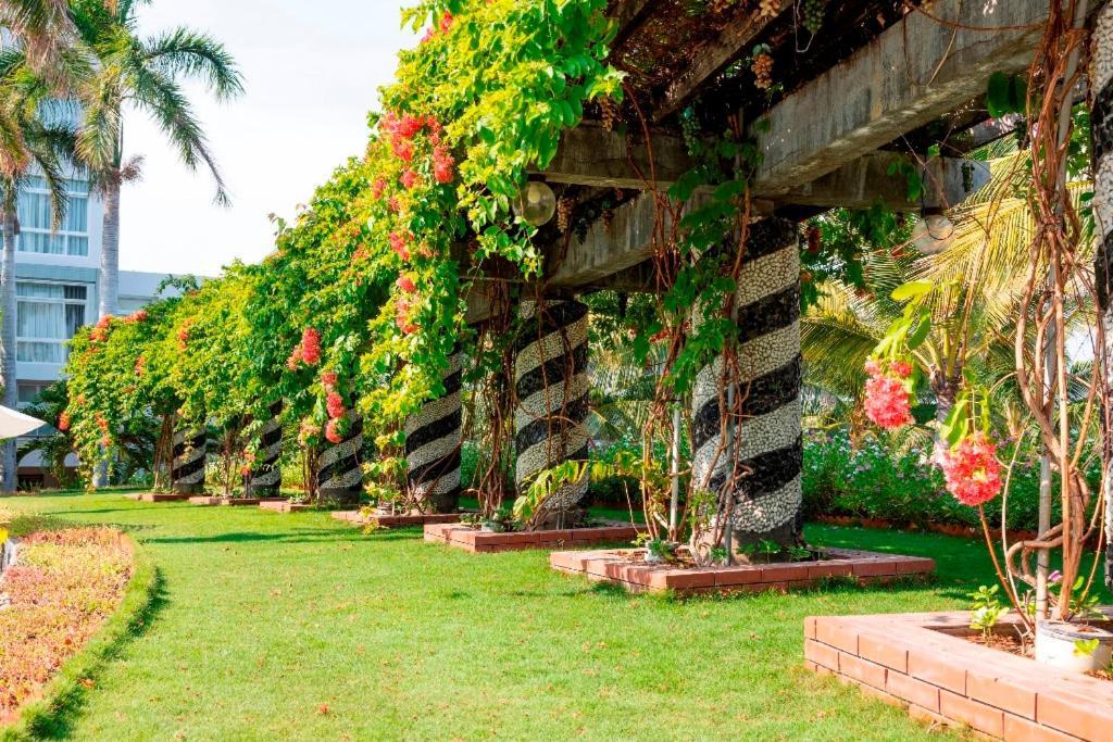 Saigon - Ninh Chu Hotel & Resort Phan Rang Εξωτερικό φωτογραφία